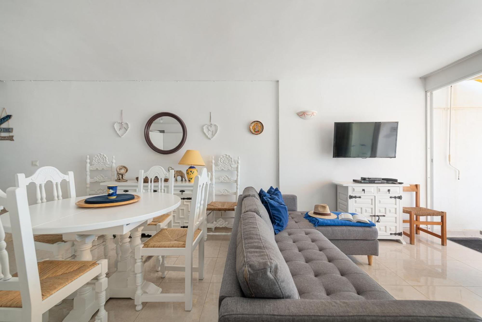 Oiza Blanca Arena New By Bebreeze Leilighet